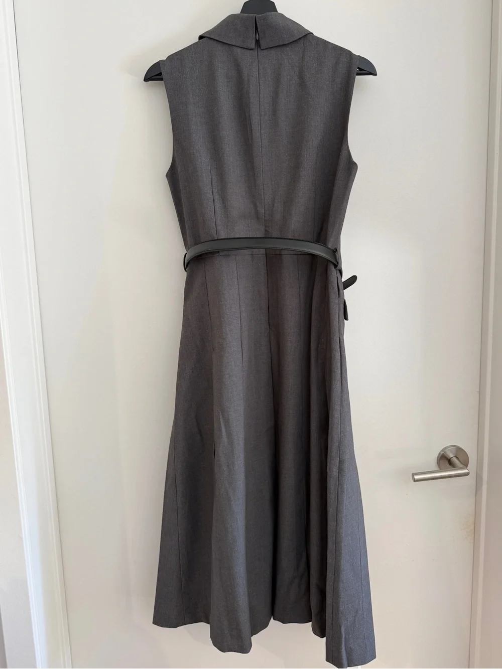 NWOT Self-Portrait GREY TAILORED PLEATED MIDI DRESS - Picture 10 of 12